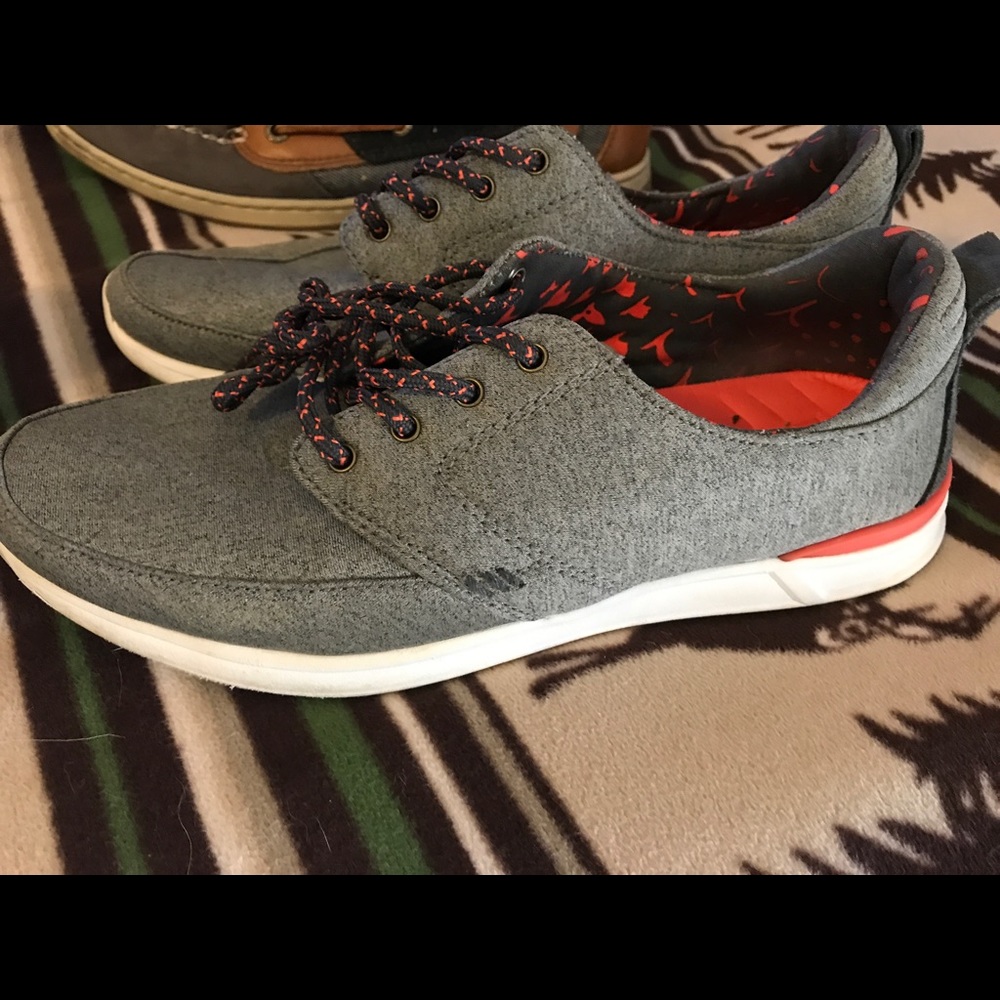 Reef casual shoes